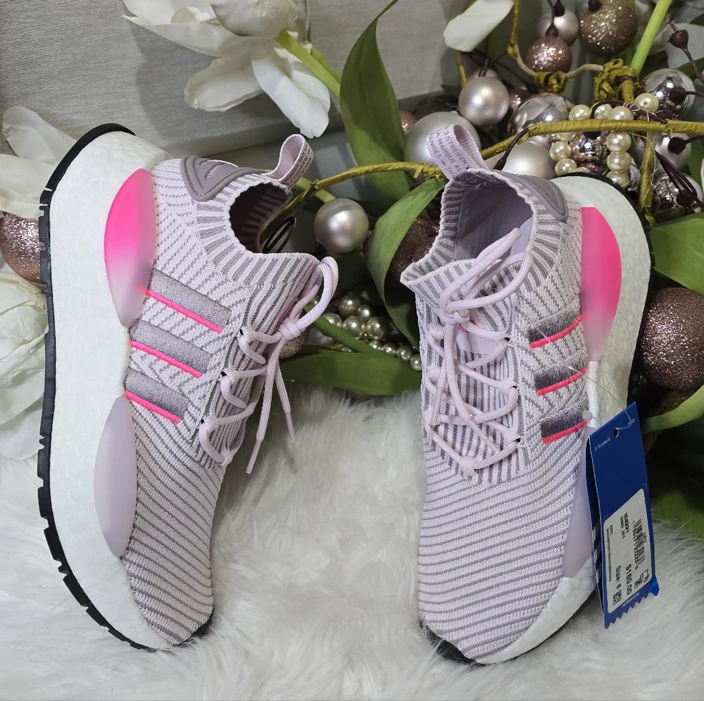 adidas Wmns NMD_W1 'Almost Pink Preloved Fig'size8 New